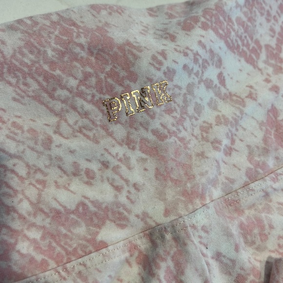 PINK VS Yoga Pants Pink & White Snake print BNWithoutT - Picture 3 of 4